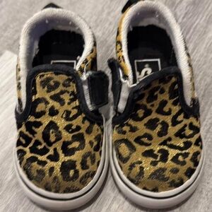 Vans Kids Leopard Print Slip-On Sneakers